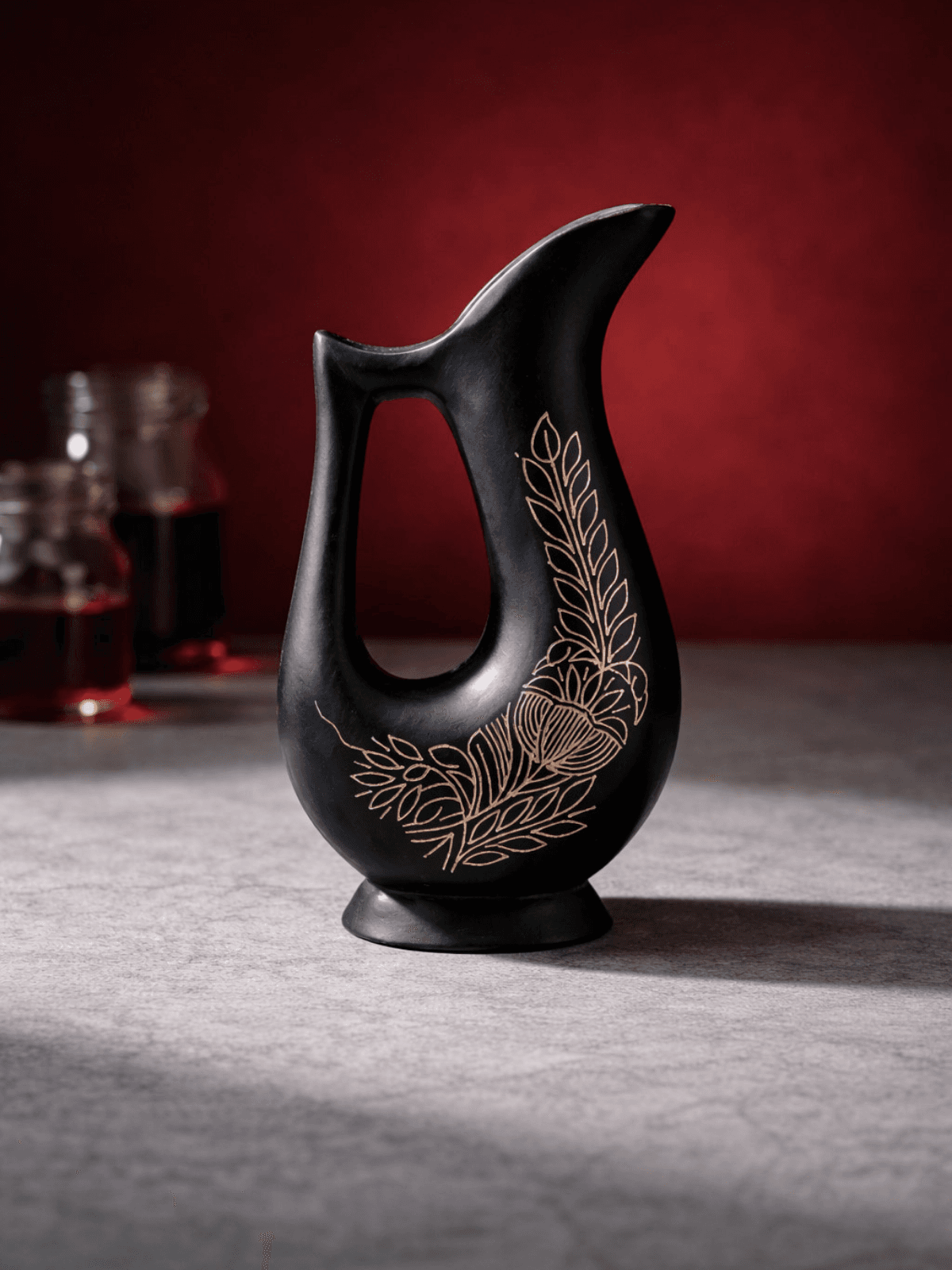 Pretty Pitcher