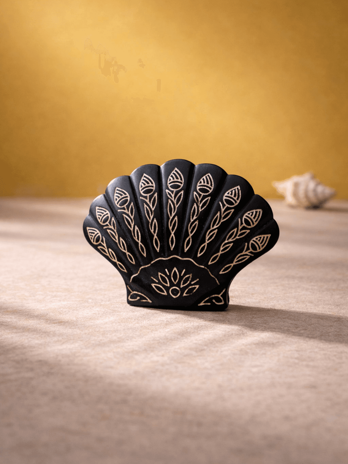 Serene Seashell